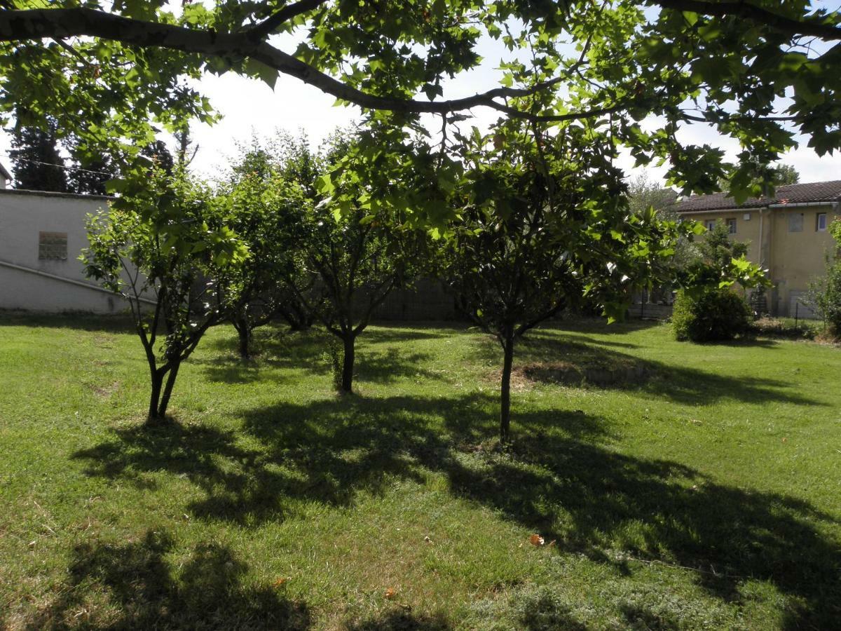 Provence Roulottes Hotel Barbentane Luaran gambar